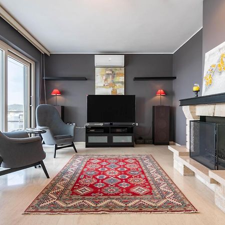 Sunlight House - Palatial Fully Equipped Apartment Near The Sea Αθήνα Εξωτερικό φωτογραφία