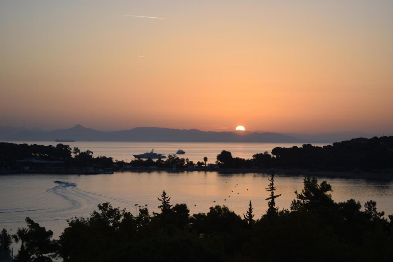 Sunlight House - Palatial Fully Equipped Apartment Near The Sea Αθήνα Εξωτερικό φωτογραφία
