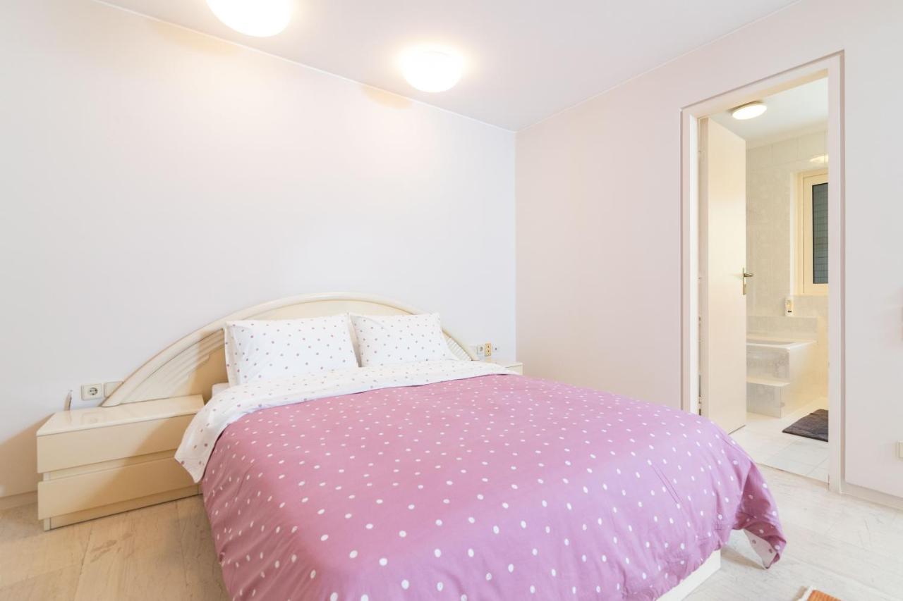 Sunlight House - Palatial Fully Equipped Apartment Near The Sea Αθήνα Εξωτερικό φωτογραφία