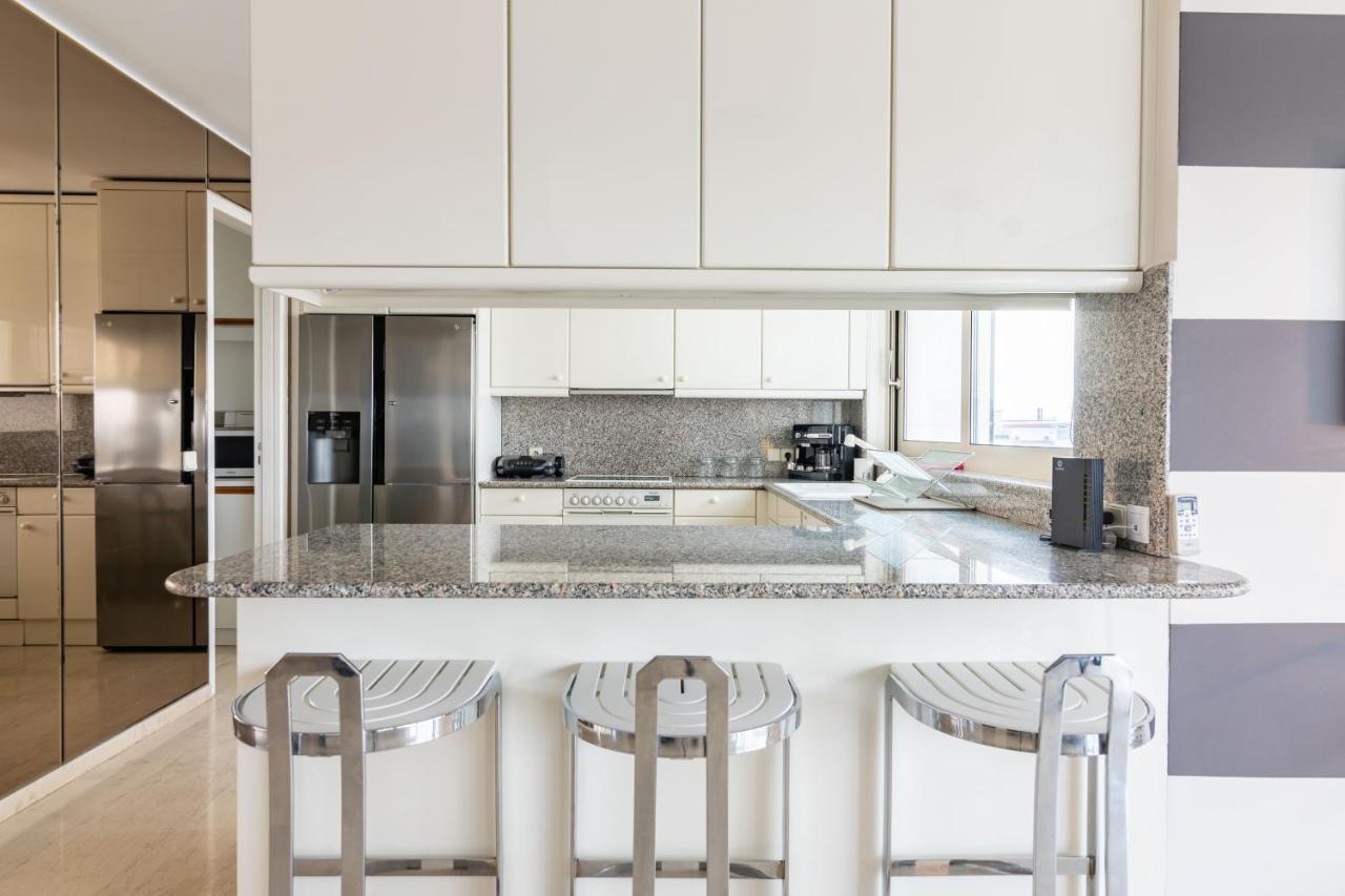 Sunlight House - Palatial Fully Equipped Apartment Near The Sea Αθήνα Εξωτερικό φωτογραφία